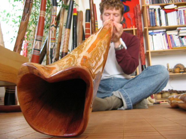 premier contact avec le bout de bois :-)<br />chez freestyler 2000