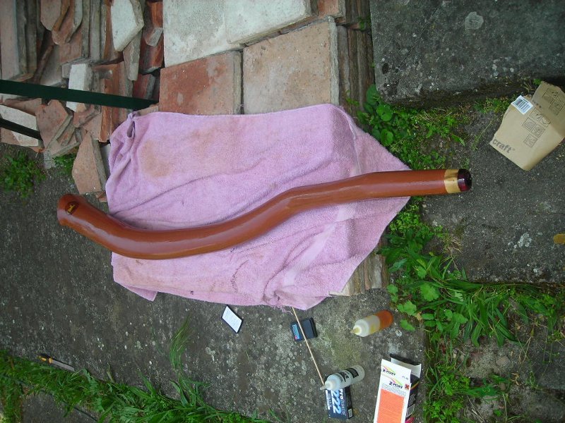 peinture à la poudre de brique, embouchure buis + amarante